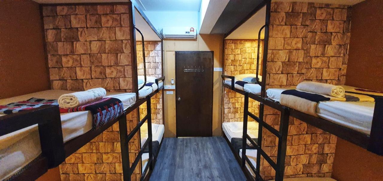 Hostel Escape Backpackers Kk Kota Kinabalu Exteriér fotografie