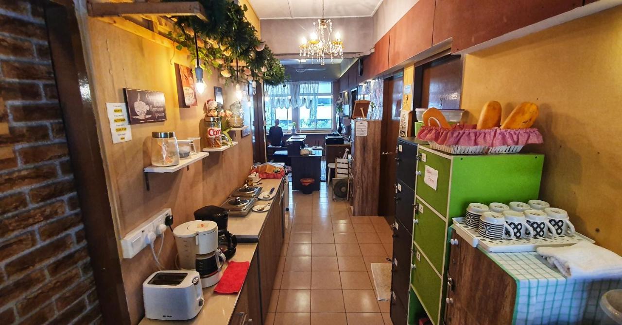 Hostel Escape Backpackers Kk Kota Kinabalu Exteriér fotografie