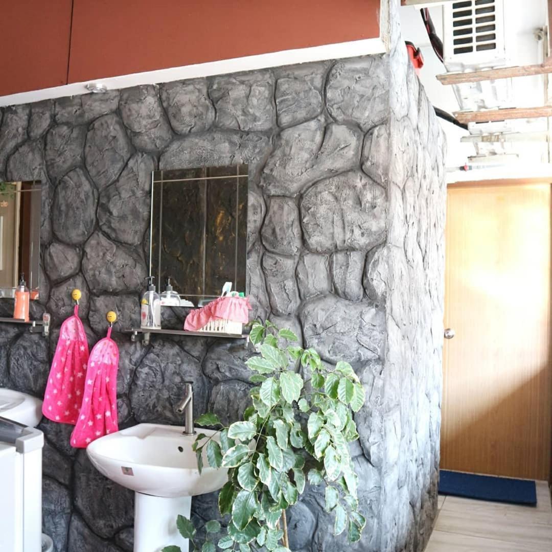 Hostel Escape Backpackers Kk Kota Kinabalu Exteriér fotografie