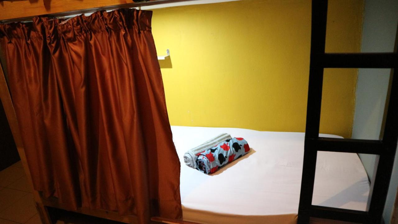 Hostel Escape Backpackers Kk Kota Kinabalu Exteriér fotografie