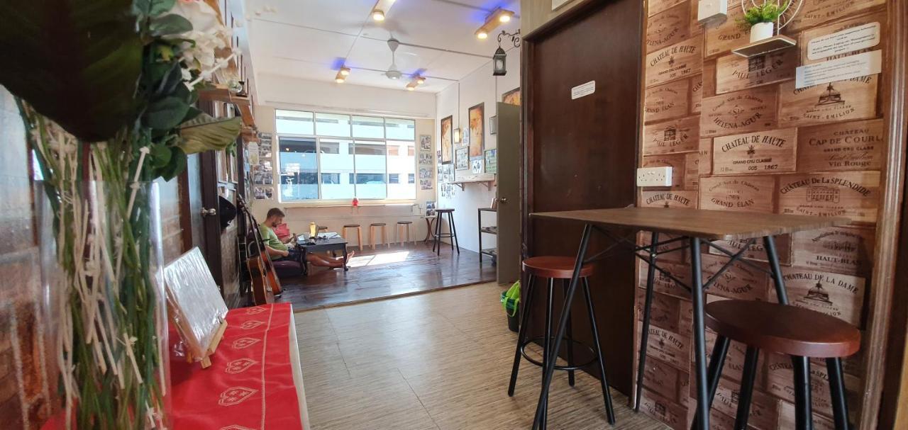 Hostel Escape Backpackers Kk Kota Kinabalu Exteriér fotografie