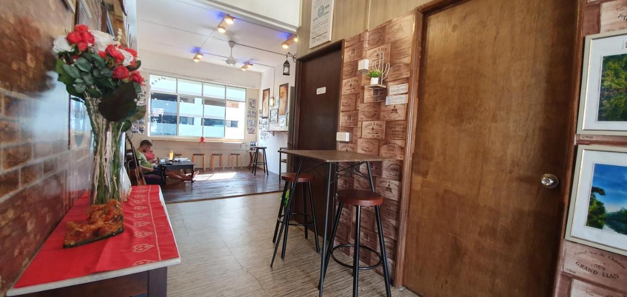 Hostel Escape Backpackers Kk Kota Kinabalu Exteriér fotografie