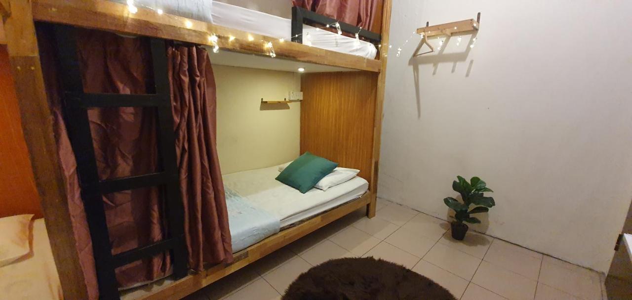 Hostel Escape Backpackers Kk Kota Kinabalu Exteriér fotografie